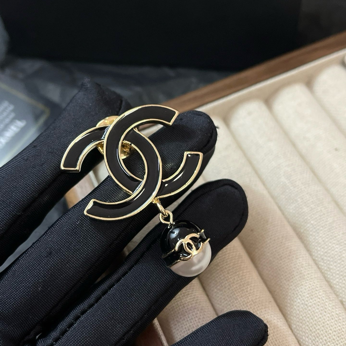 Women's Fashion Brooch