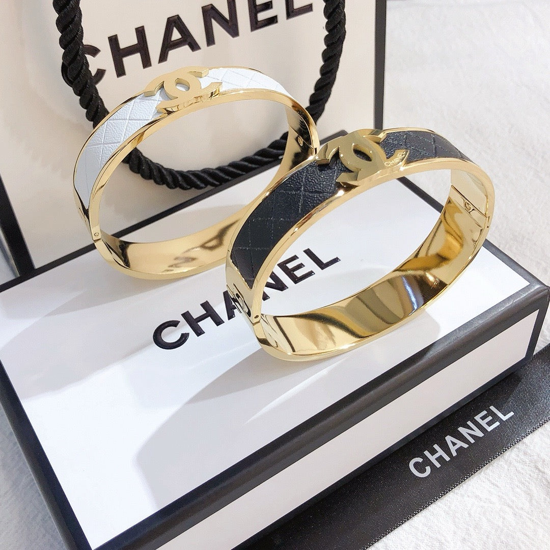 Women's Fashion Bracelet