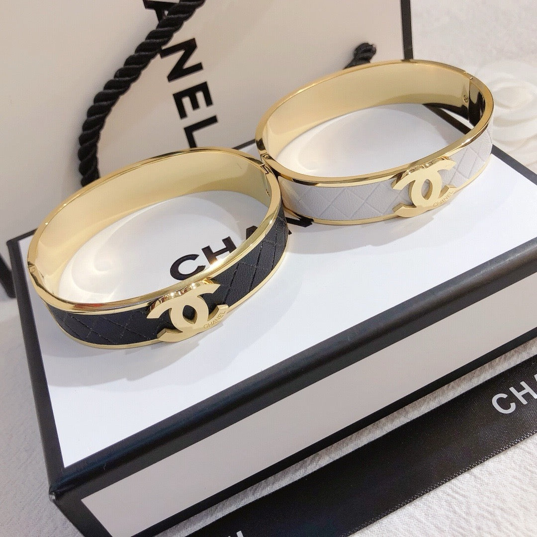 Women's Fashion Bracelet