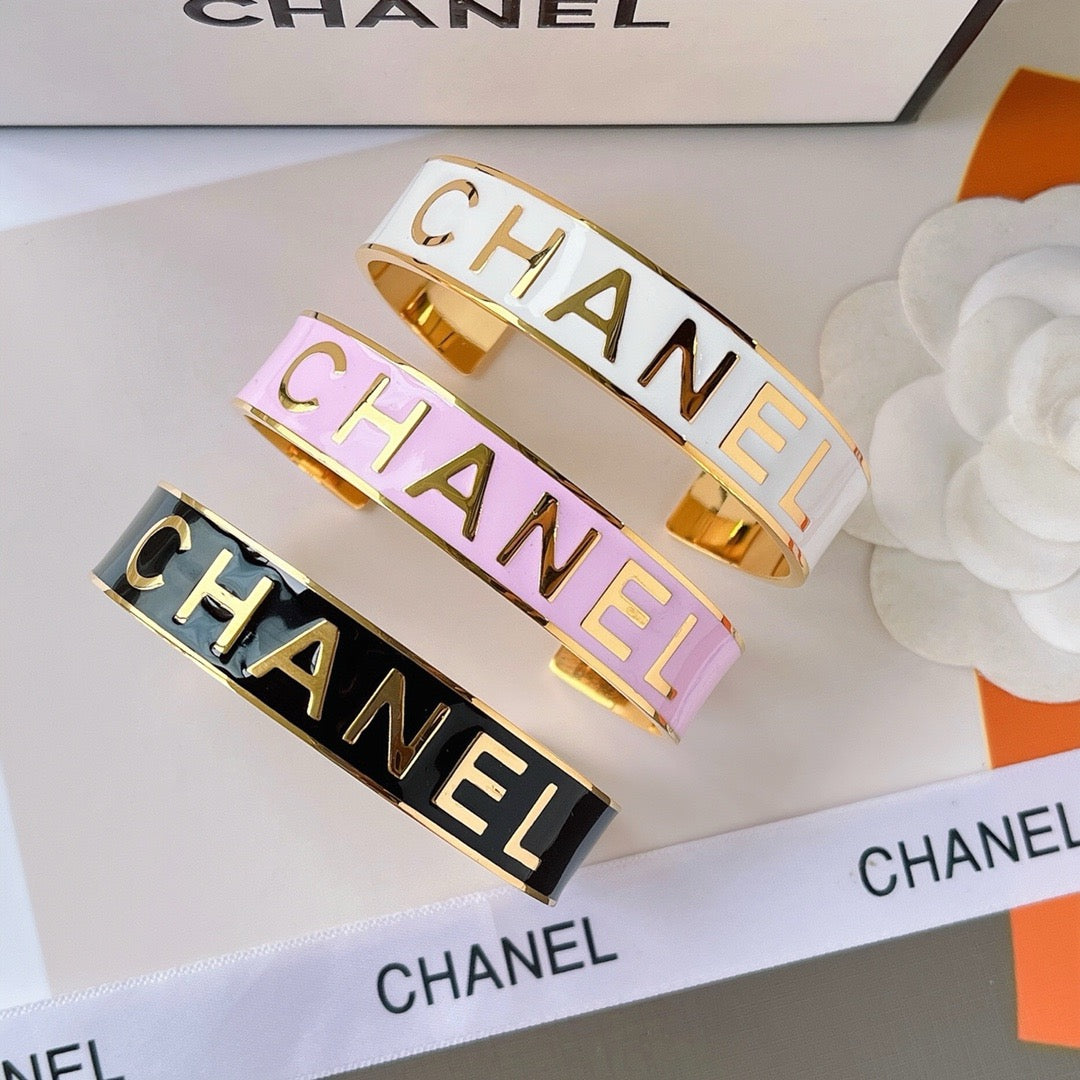 Women's Fashion Bracelet