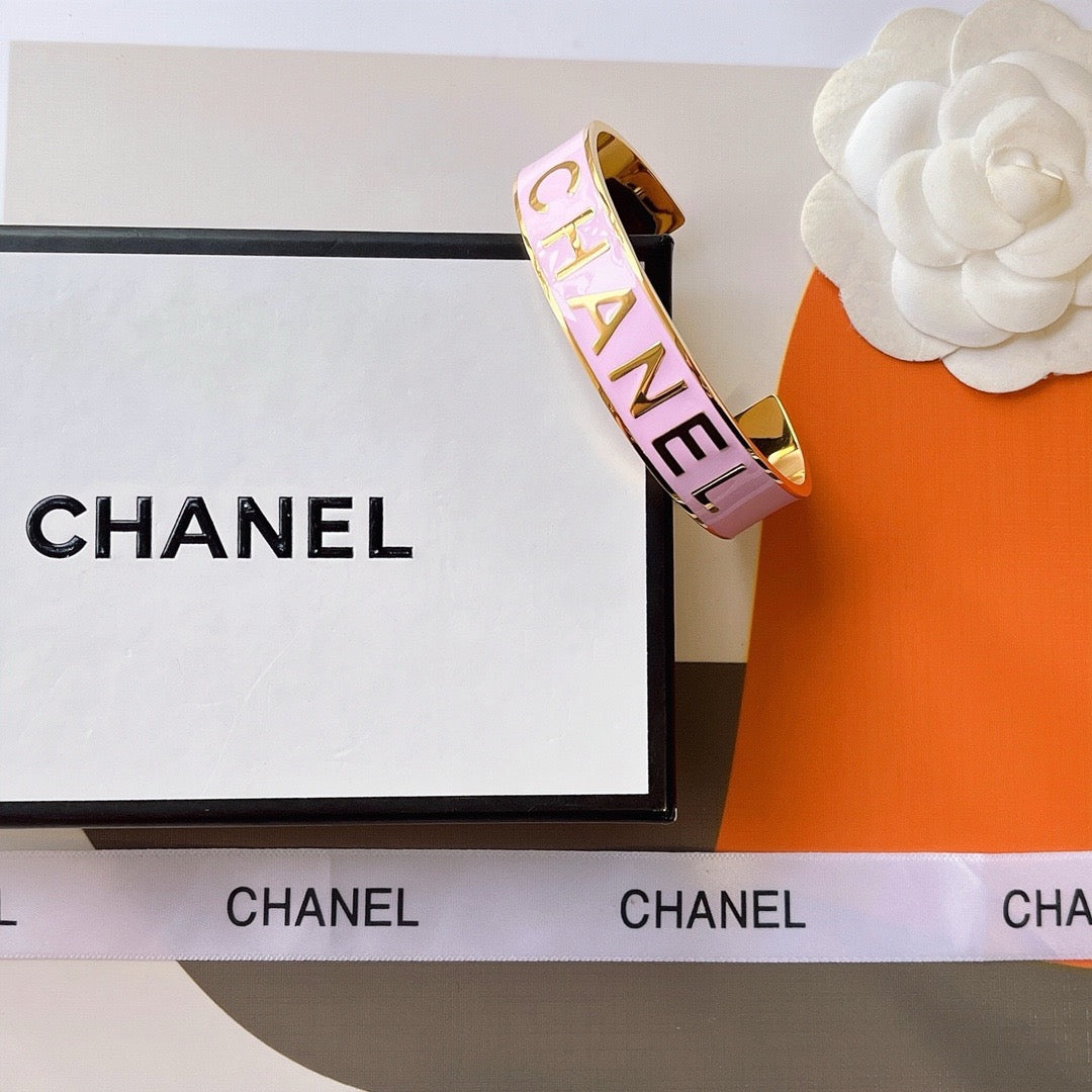 Women's Fashion Bracelet