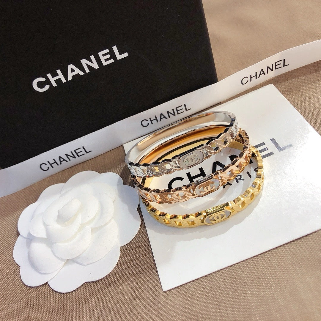 Women's Fashion Bracelet