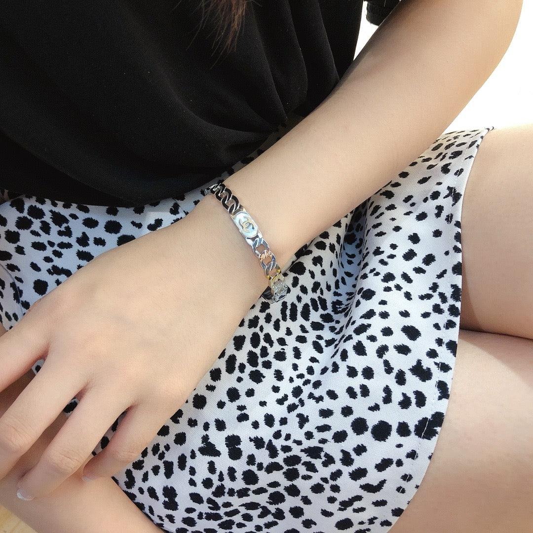 Women's Fashion Bracelet