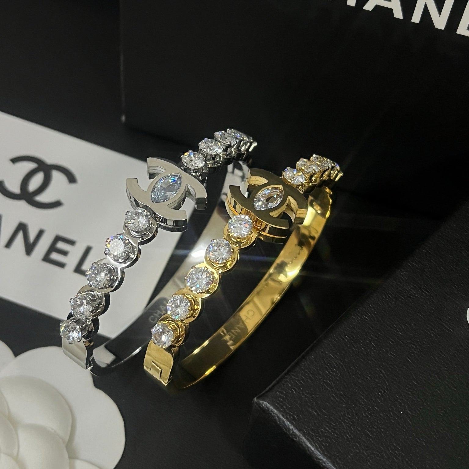 Women's Fashion Bracelet