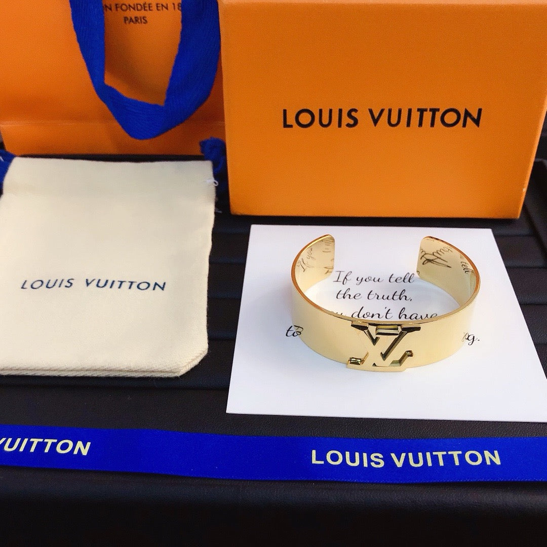 Women's Fashion Bracelet