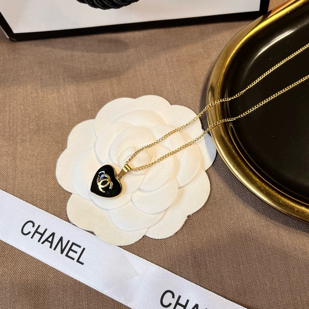 Women's Fashion Necklace