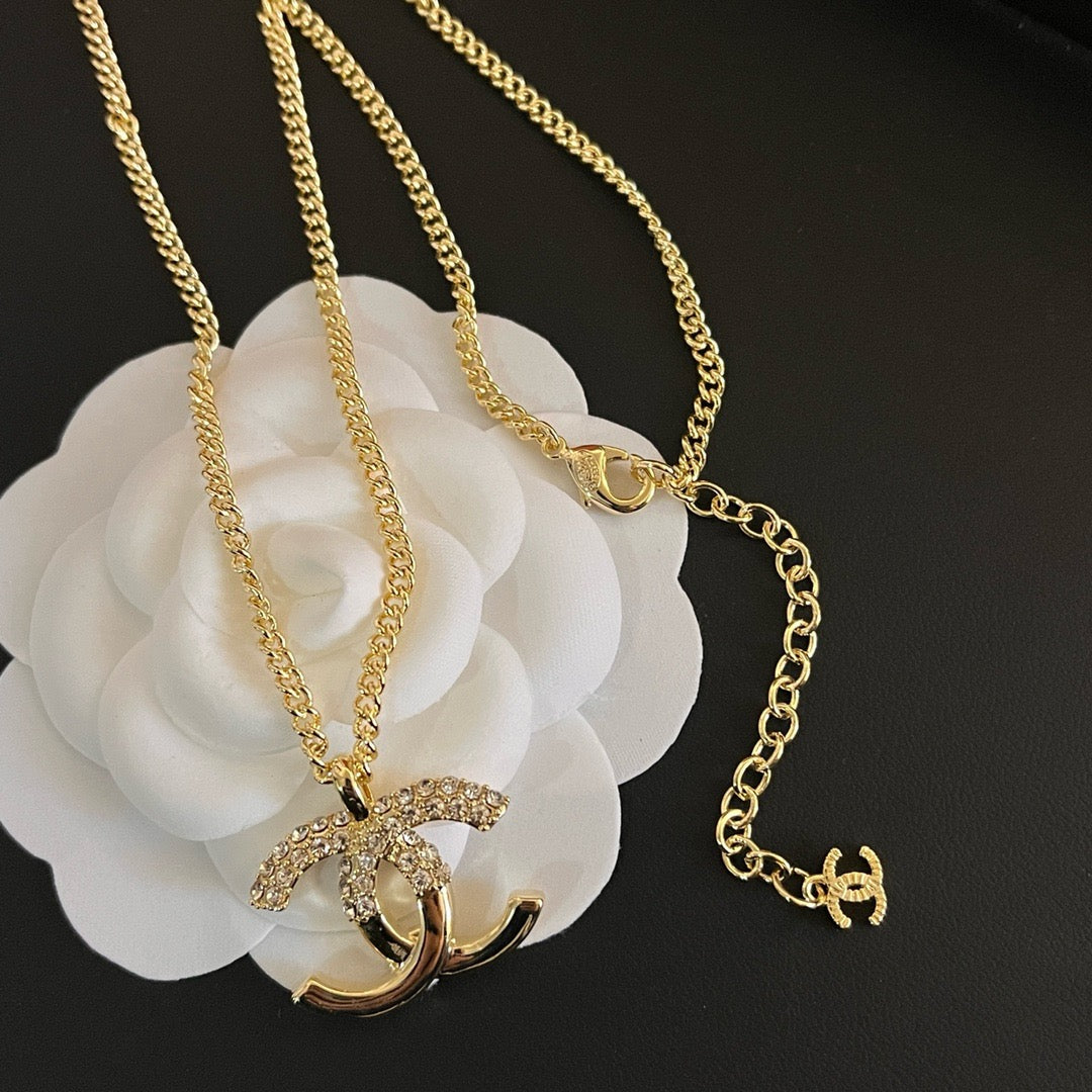 Women's Fashion Necklace