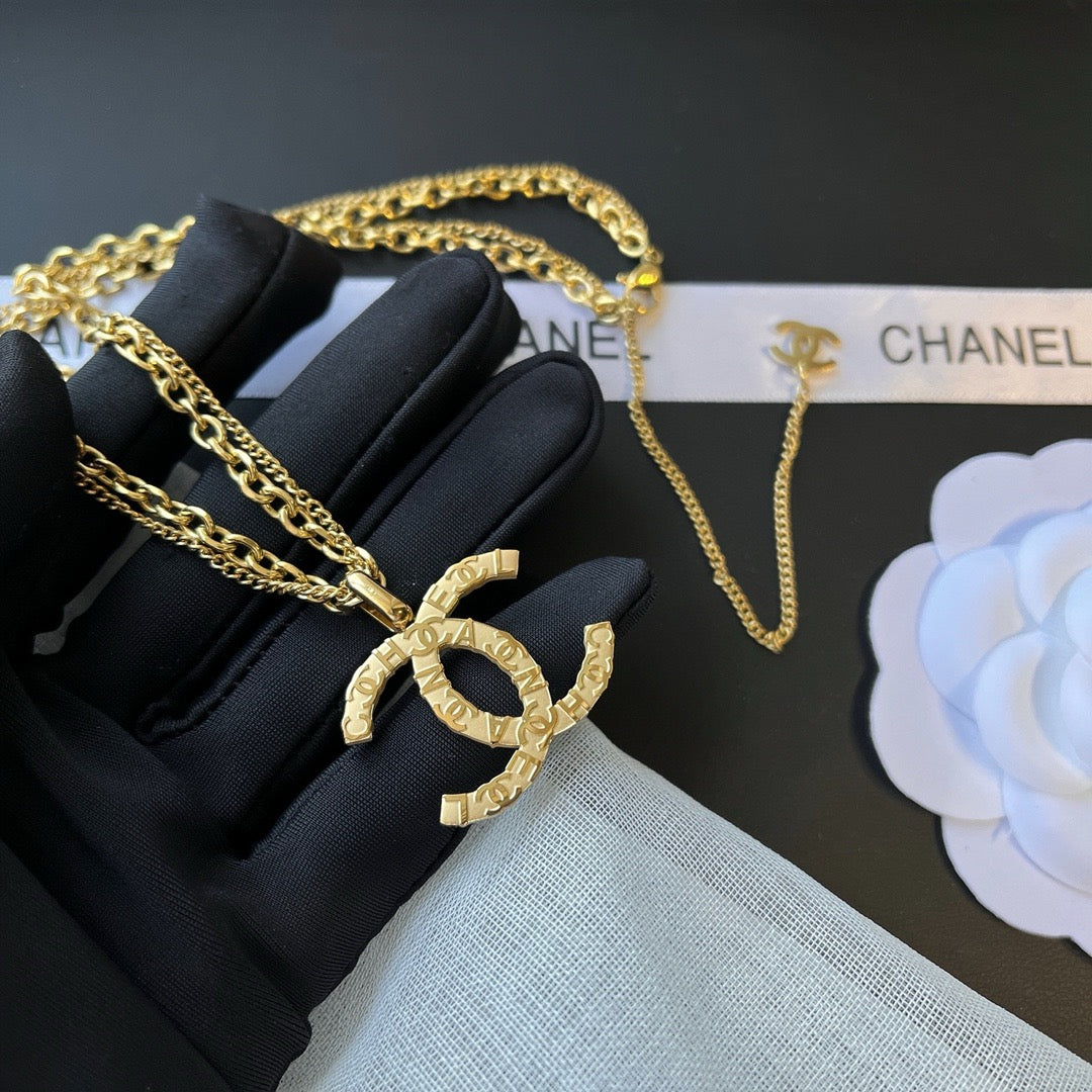 Women's Fashion Necklace