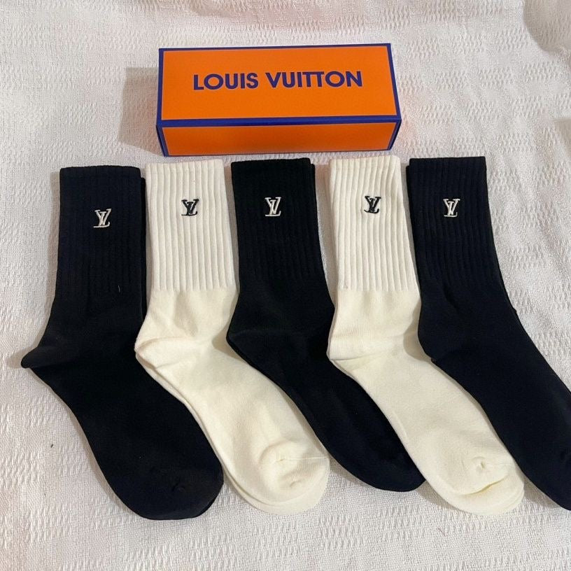Couple's Stylish Cotton Embroidered Socks