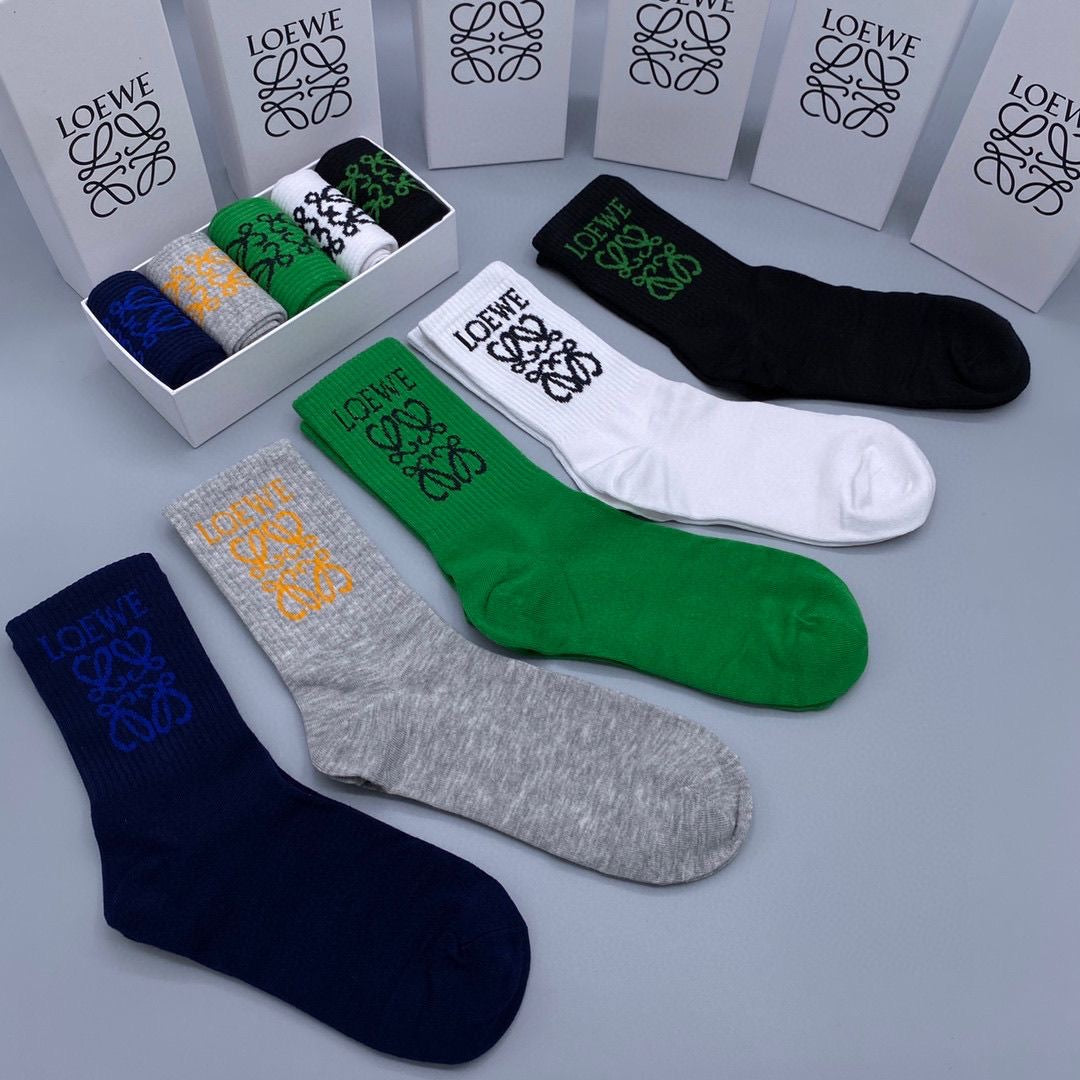 Couple's Stylish Mid-Cut Cotton Socks