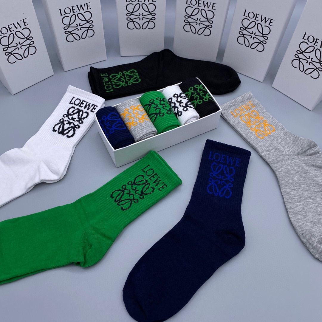 Couple's Stylish Mid-Cut Cotton Socks