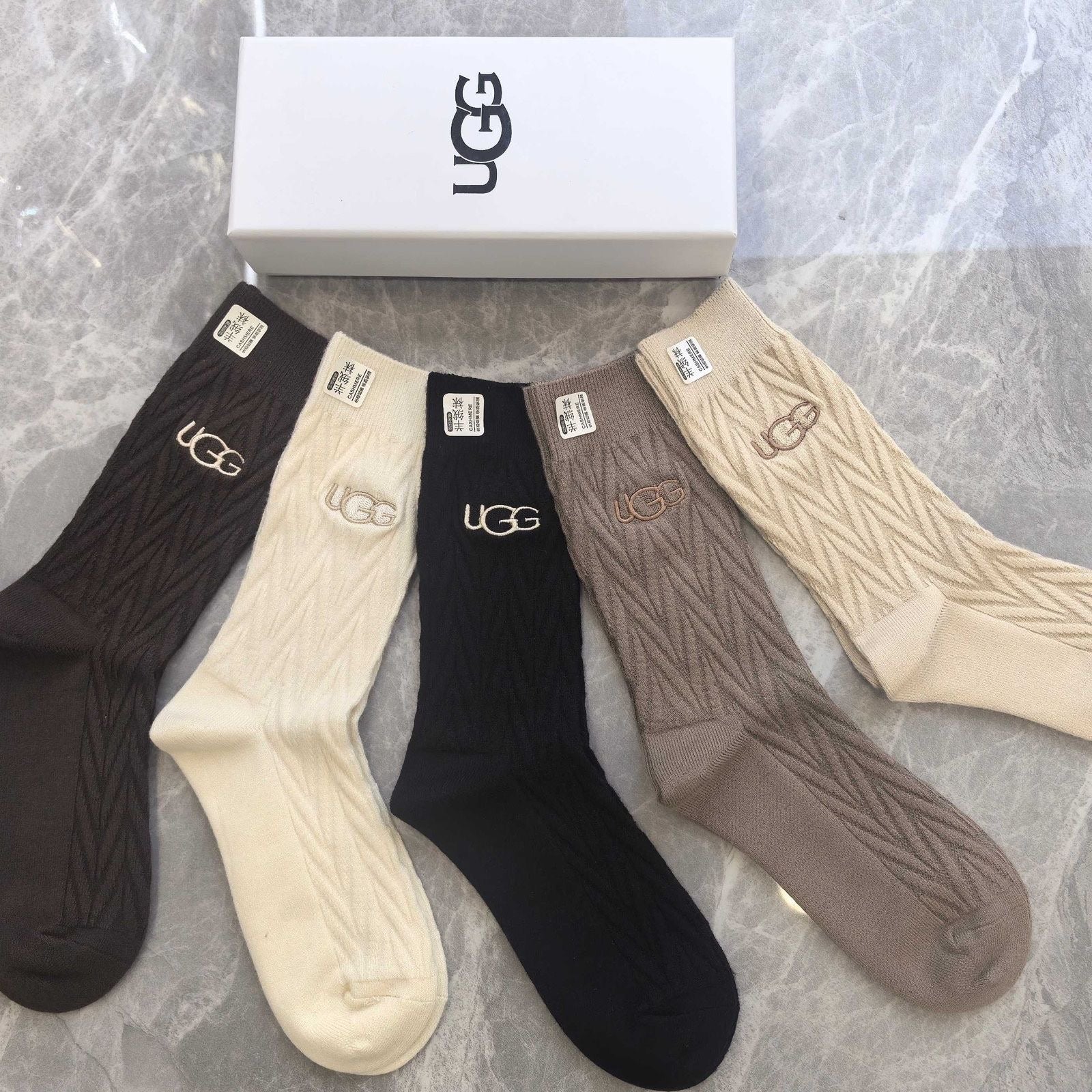 Couple's Stylish Mid-Cut Cotton Socks