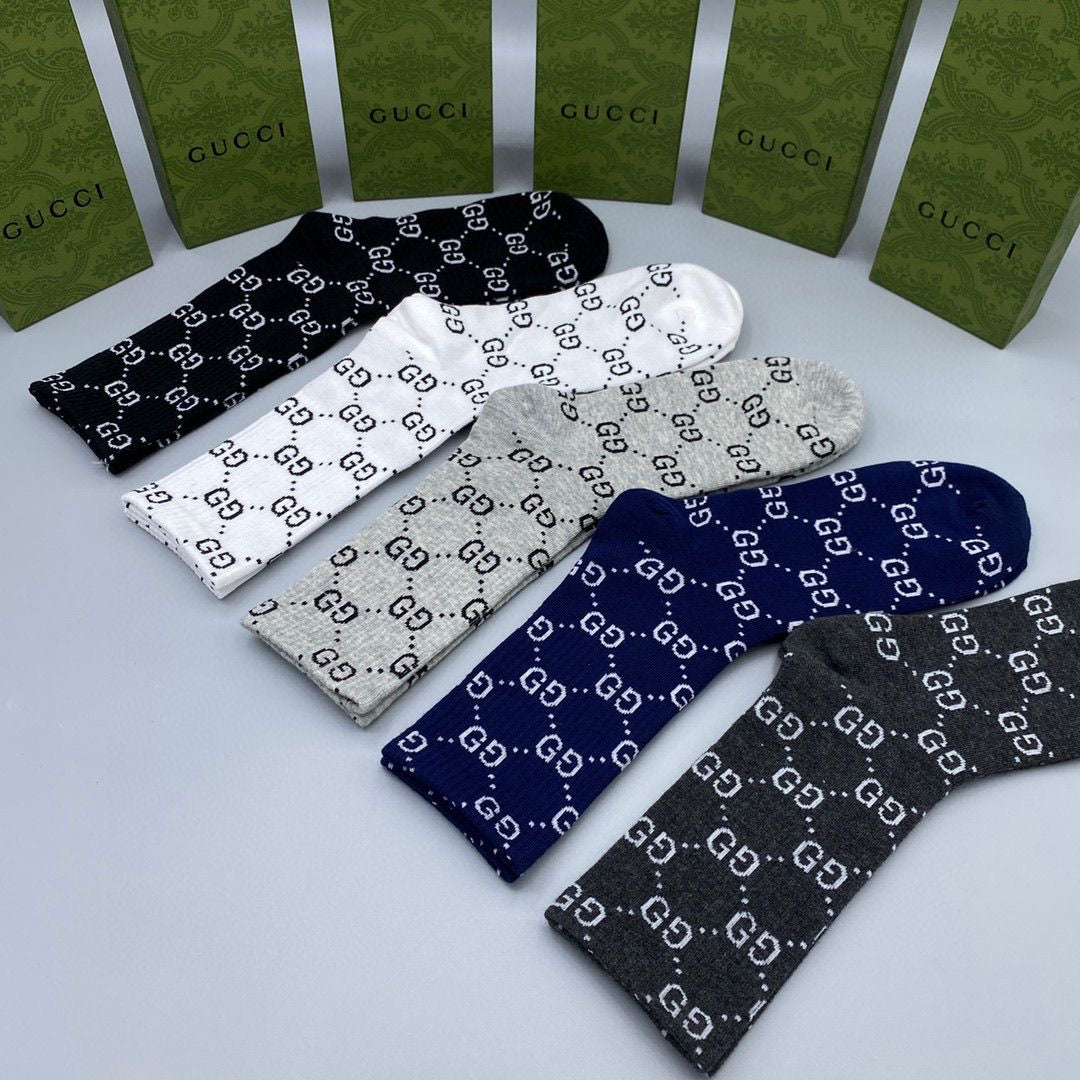 Couple's Stylish Mid-Cut Cotton Socks