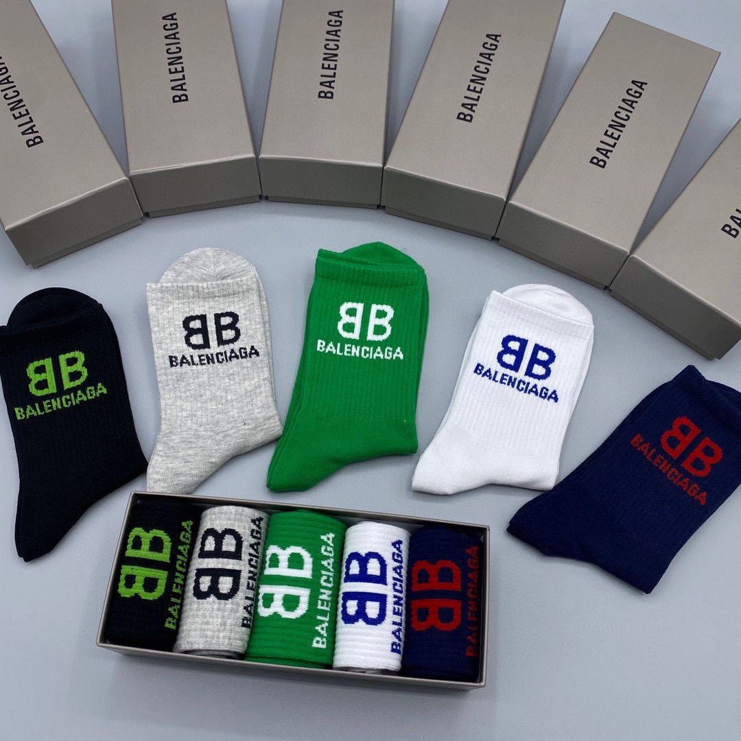 Couple's Stylish Mid-Cut Cotton Socks