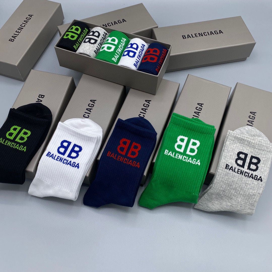 Couple's Stylish Mid-Cut Cotton Socks