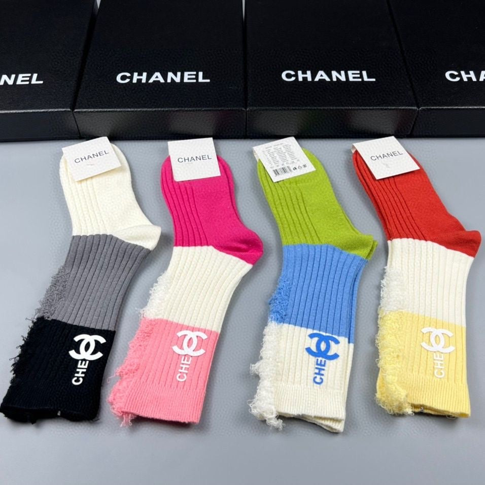 Women's Fashion Mid-Cut Cotton Socks