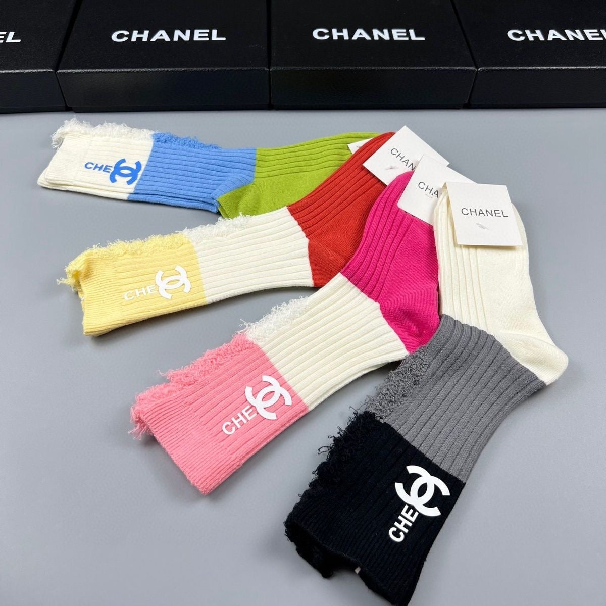 Women's Fashion Mid-Cut Cotton Socks