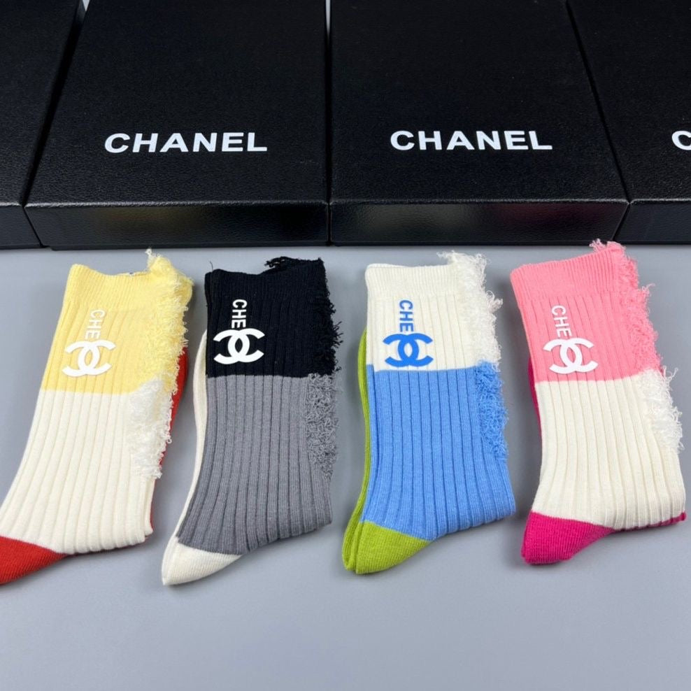 Women's Fashion Mid-Cut Cotton Socks