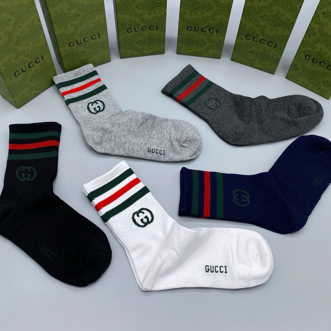 Couple's Stylish Mid-Cut Cotton Socks