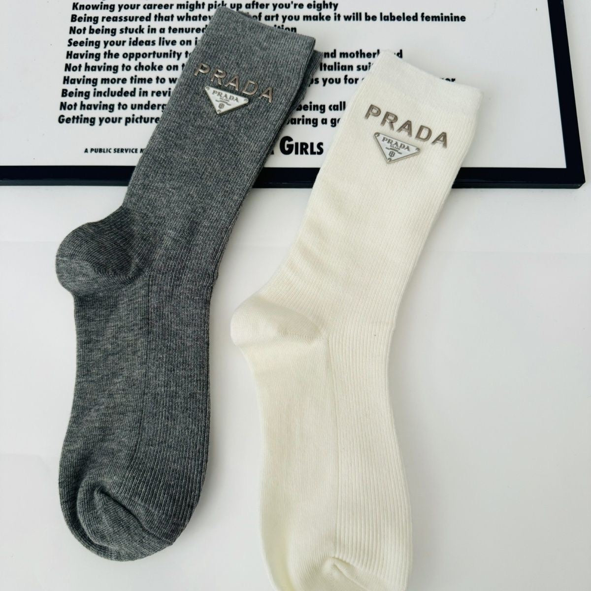 Women's Fashionable Embroidered Cotton Socks