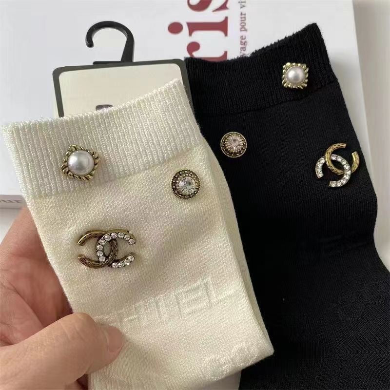 Women's Fashionable Embroidered Cotton Socks
