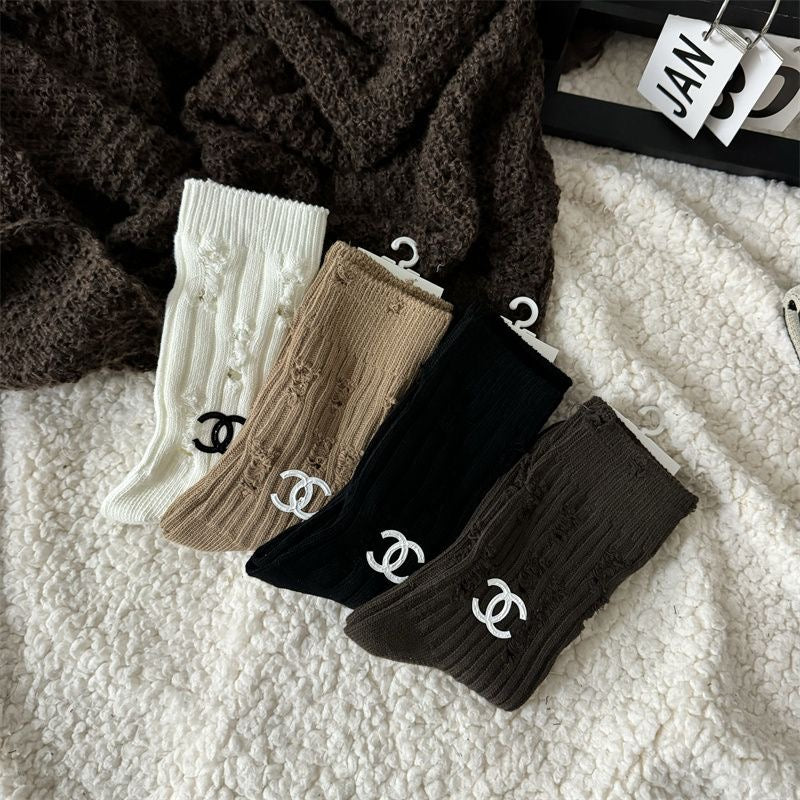 Women's Fashionable Embroidered Knitted Cotton Socks