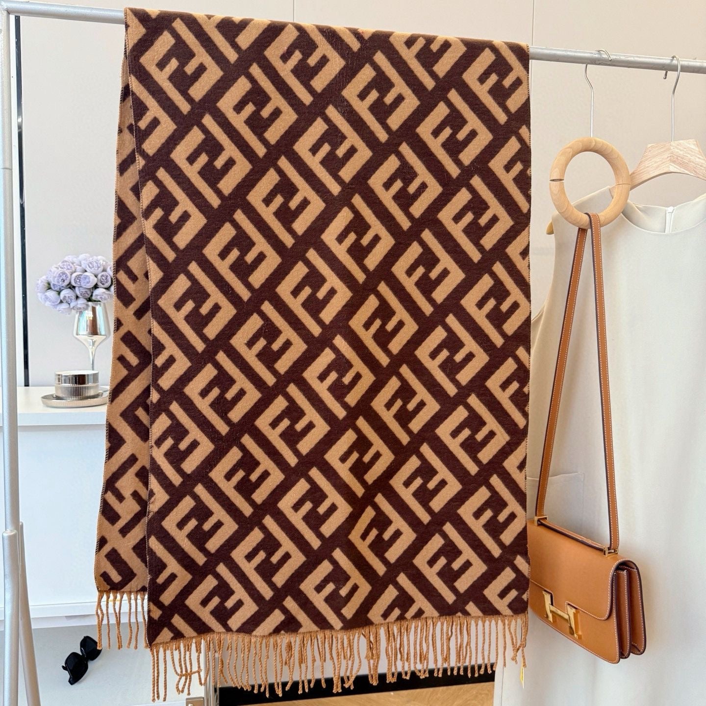 Women's Fashionable Versatile Cashmere Scarf/Shawl