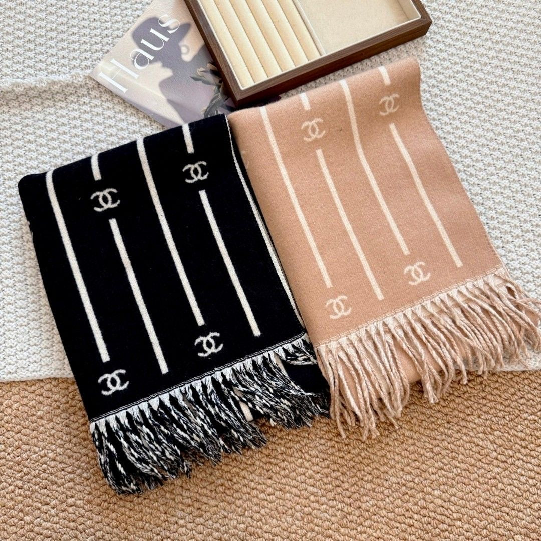 Women's Fashionable Versatile Cashmere Scarf/Shawl