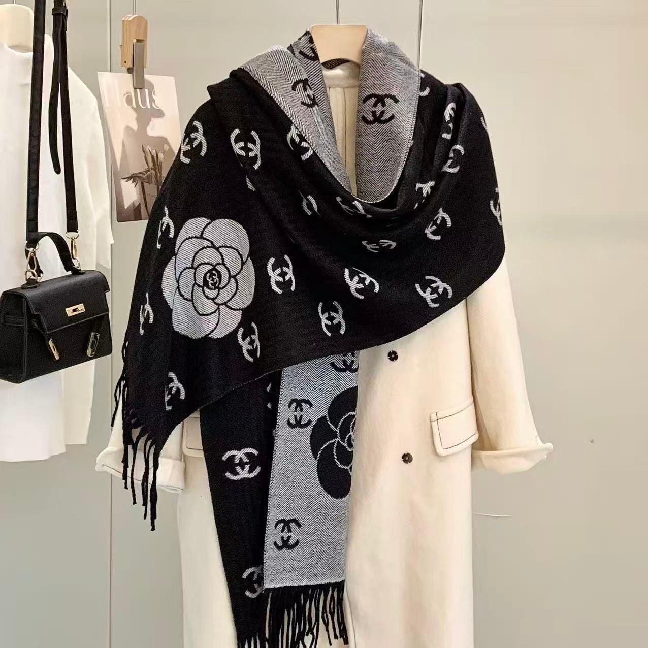 Women's Fashionable Versatile Cashmere Scarf/Shawl