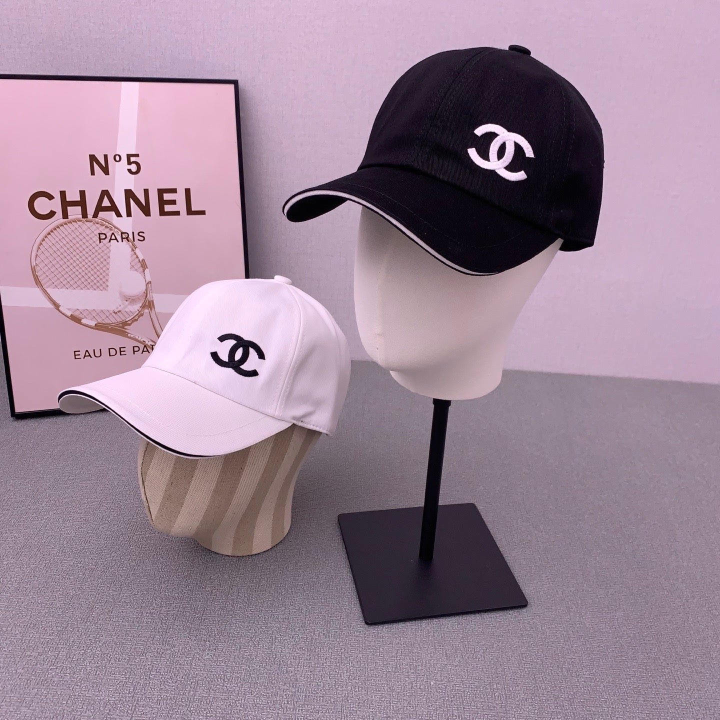 Fashionable Casual Embroidered Baseball Cap