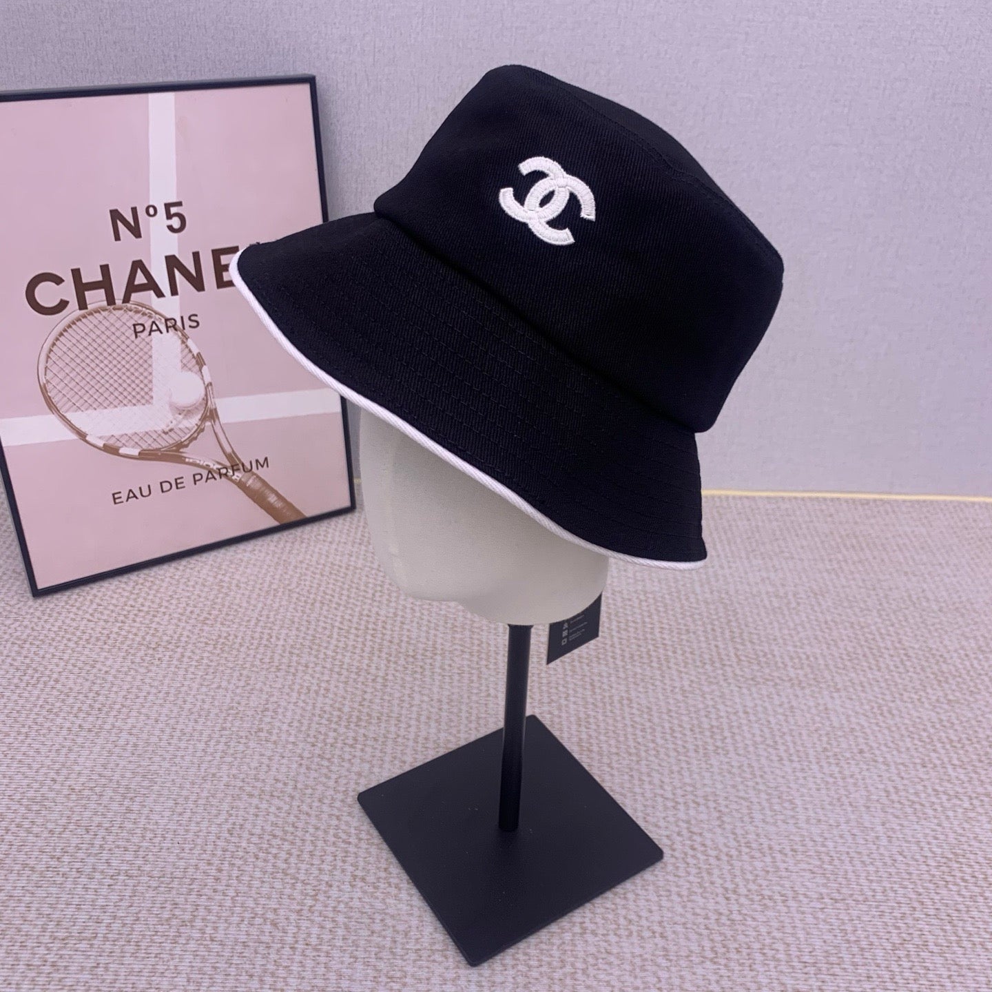 Stylish Casual Embroidered Bucket Hat