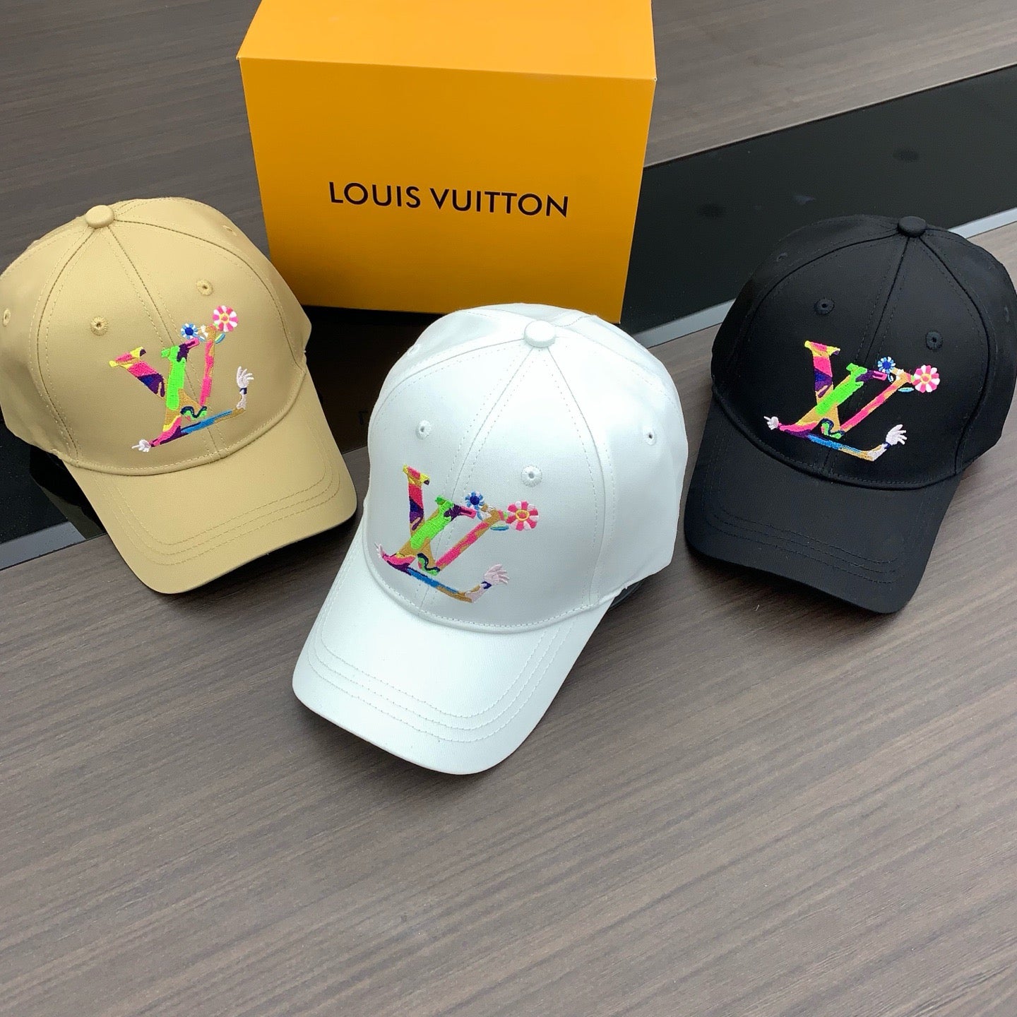 Stylish Casual Embroidered Baseball Cap