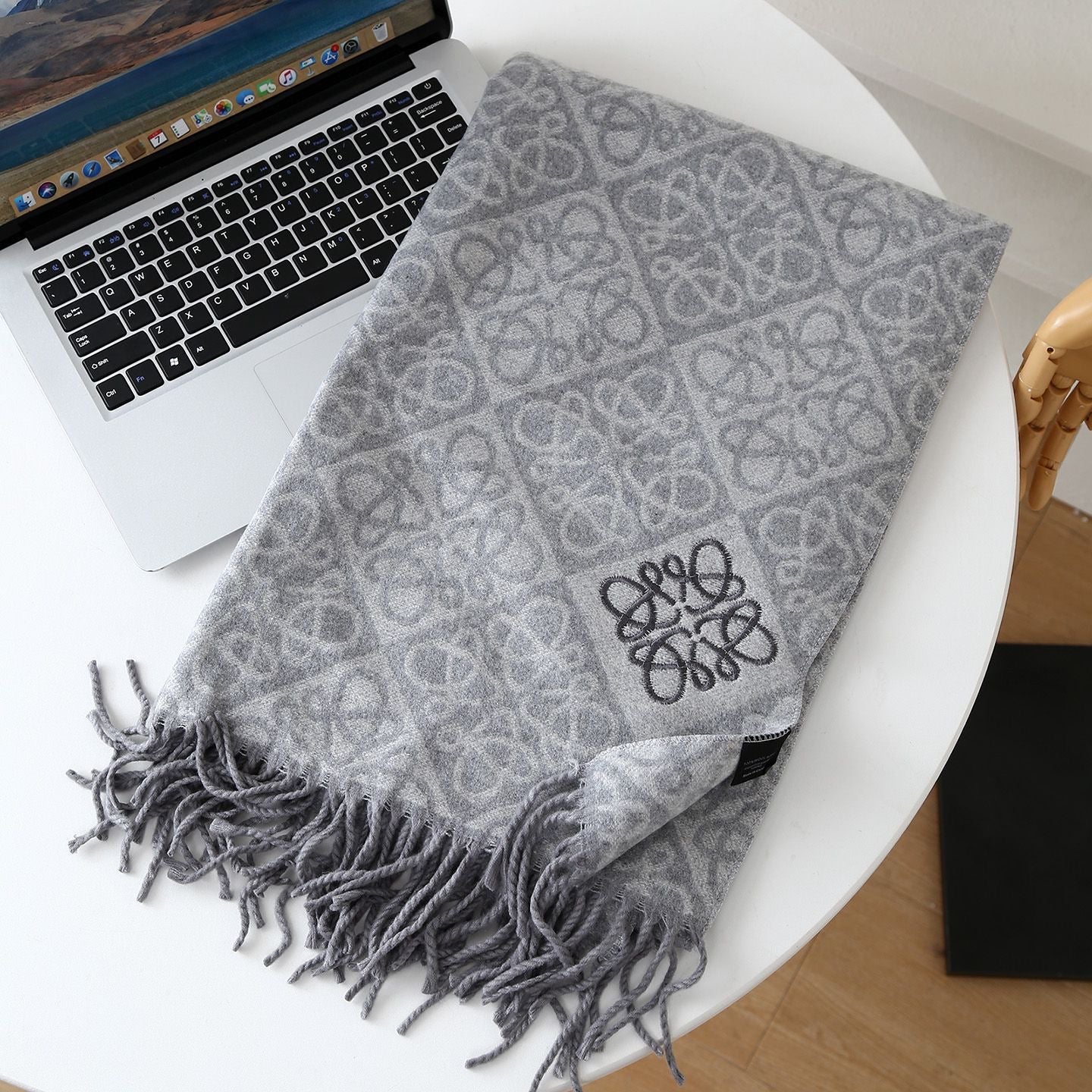 Women's Fashionable Pure Cotton Scarf/Shawl