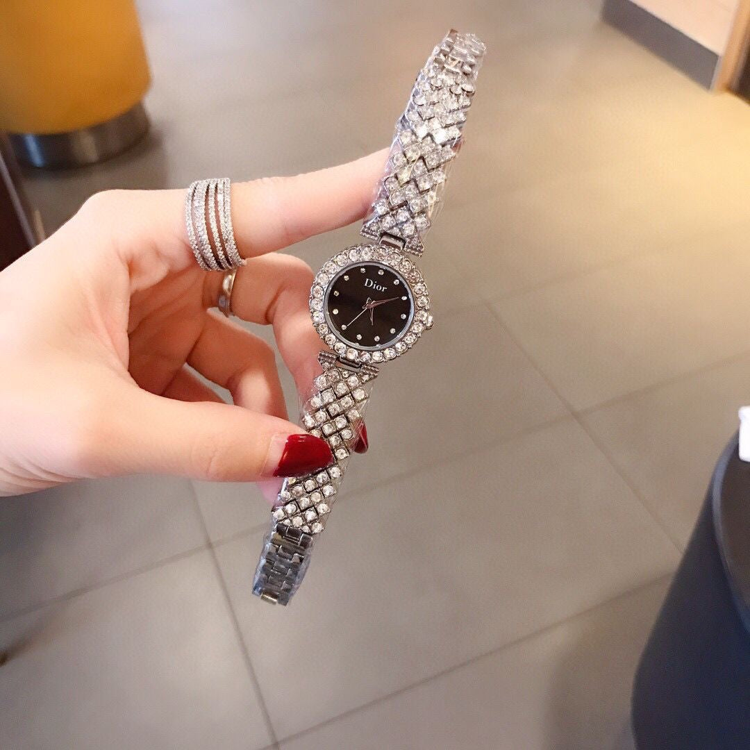 Women's Fashion Diamond-Set Watch