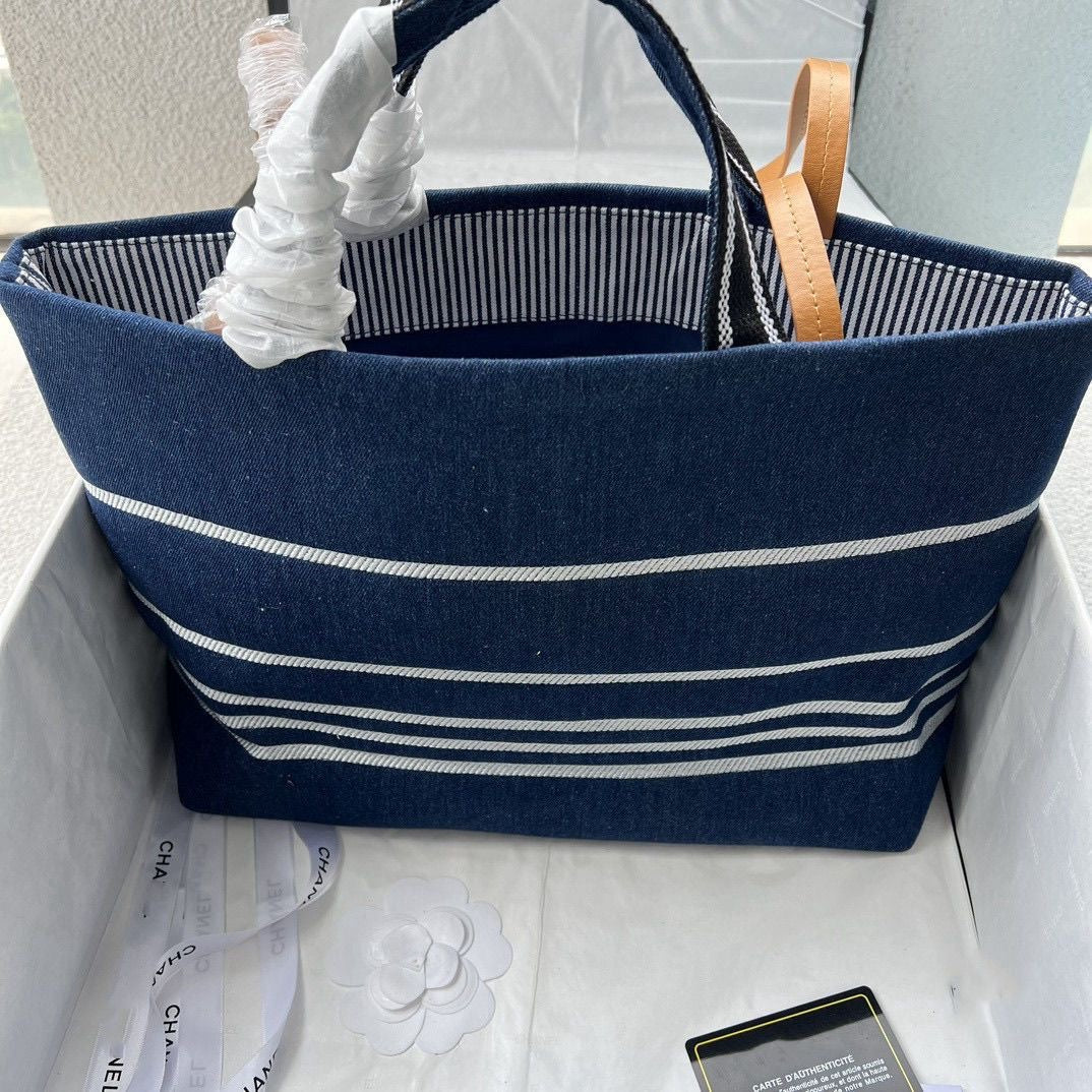 Women's Fashionable Casual Large Capacity Tote Bag