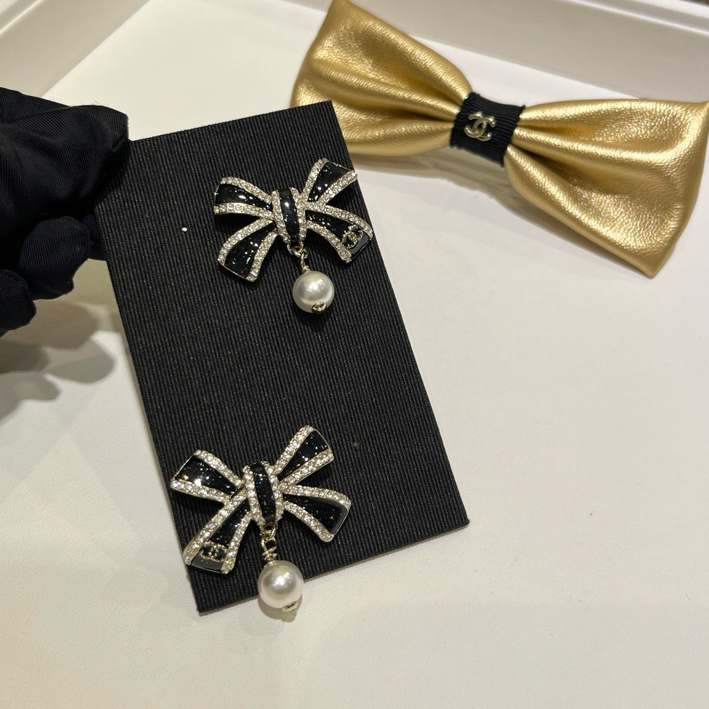 New Women's Bow Pearl Pendant Earrings