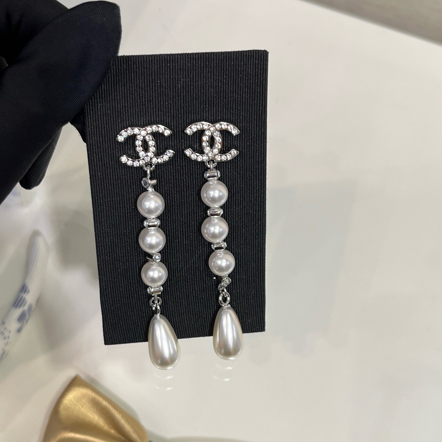 New Women's Pearl Pendant Earrings