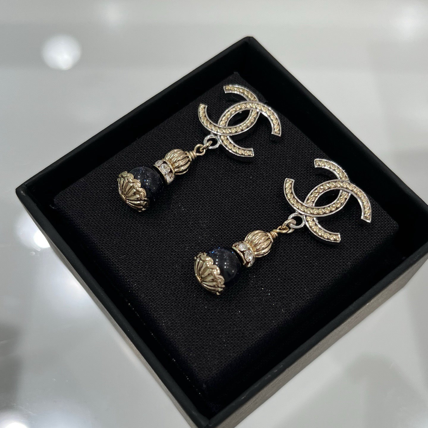 New Women's Pendant Earrings