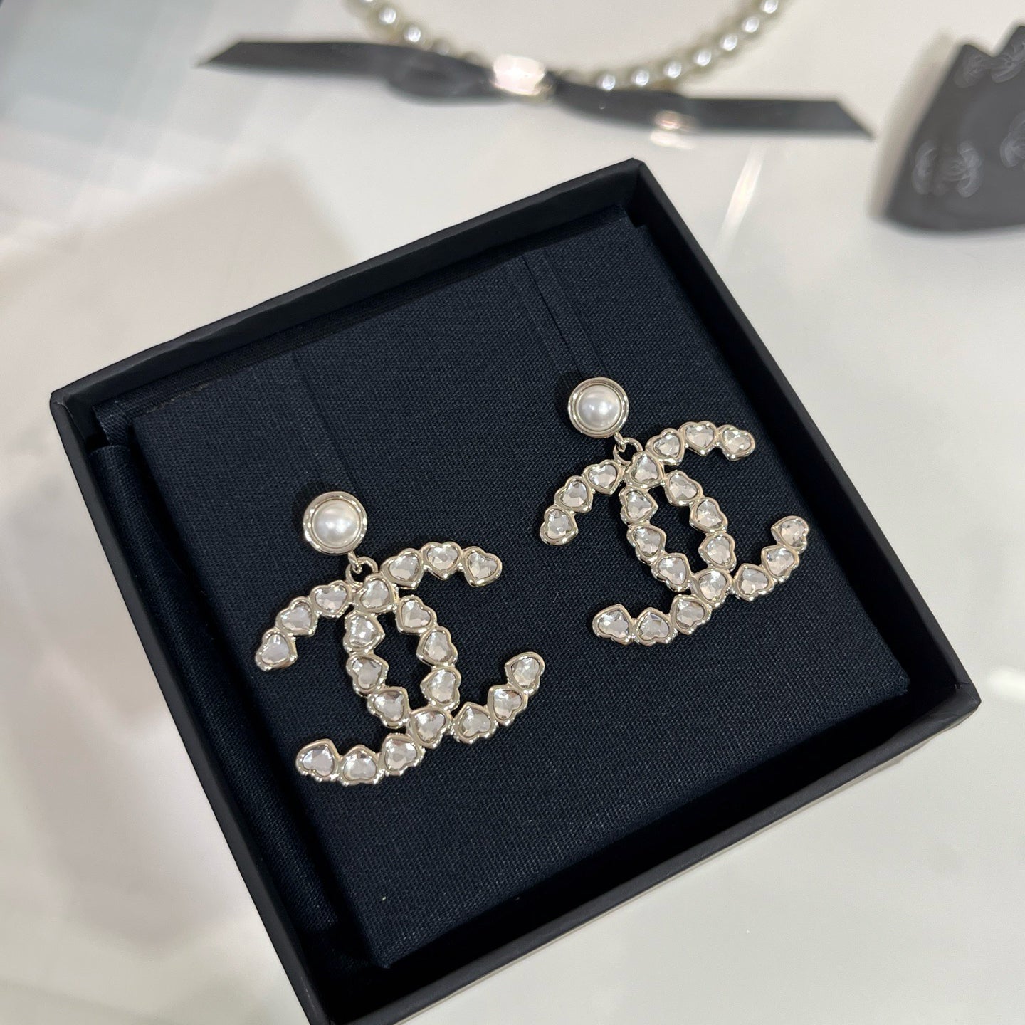 New Women's Rhinestone Pendant Earrings