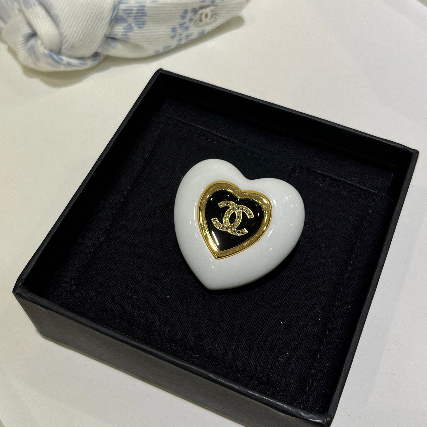 New Women's Fashion Brooch Accessories