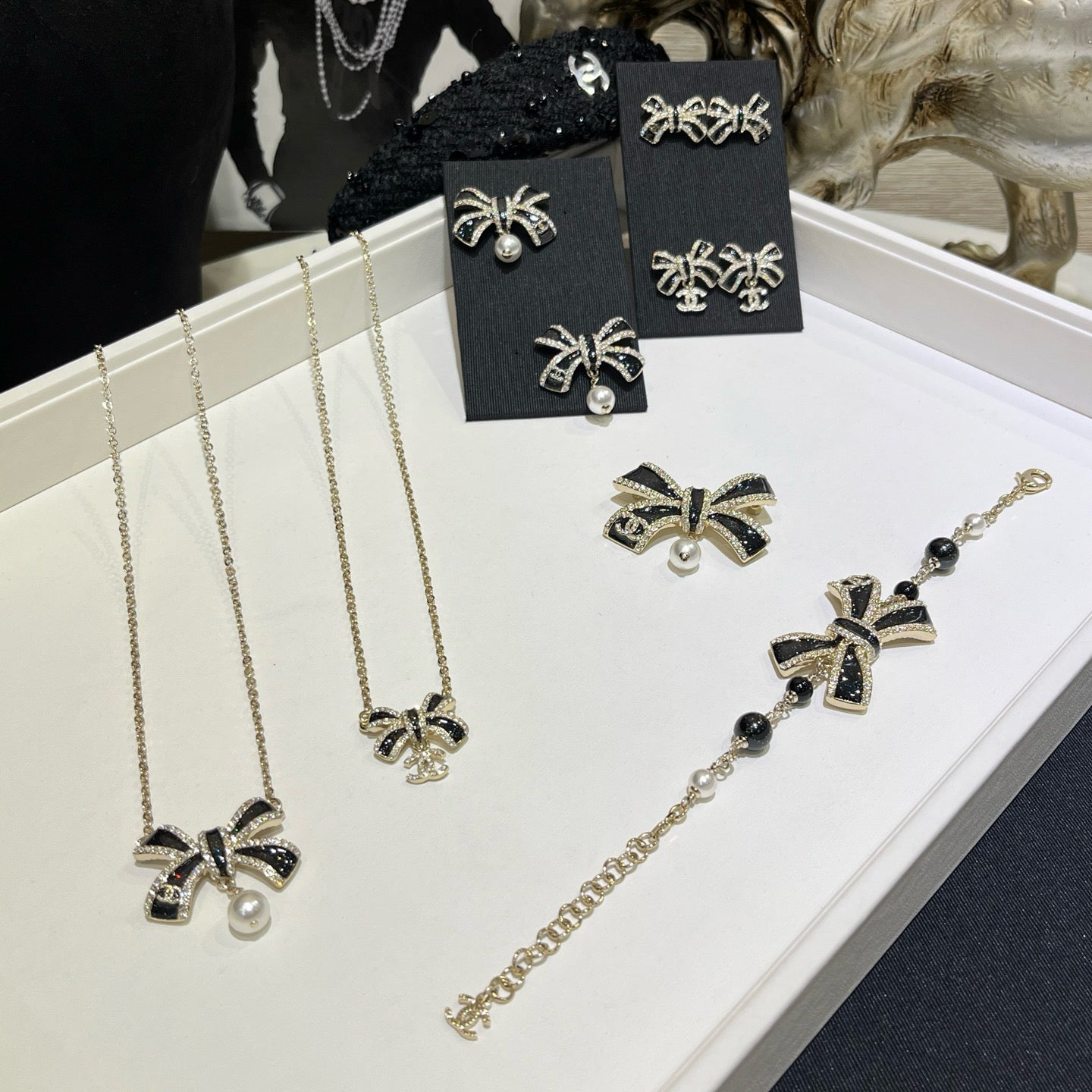 New Women's Fashion Brooch Accessory