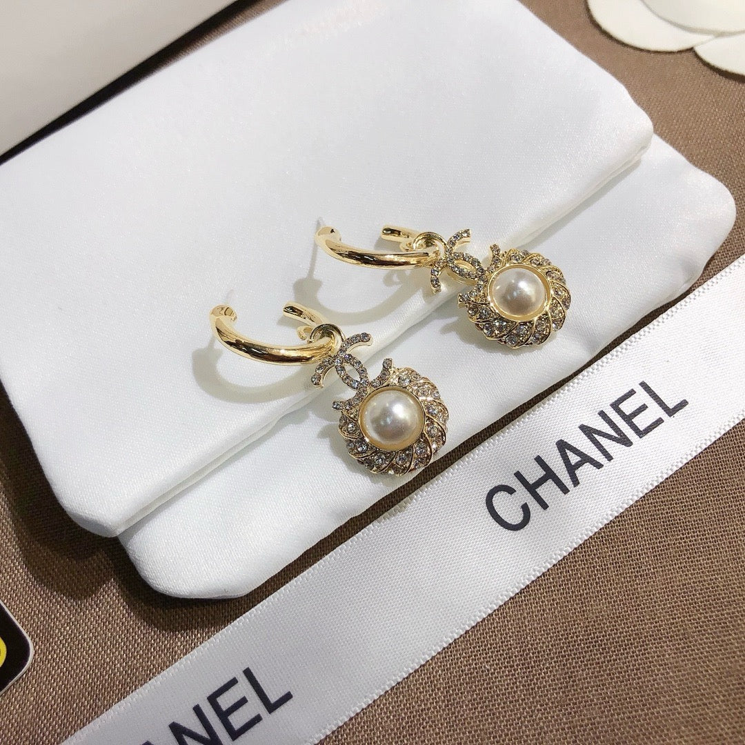 Women's Fashion Rhinestone Earrings