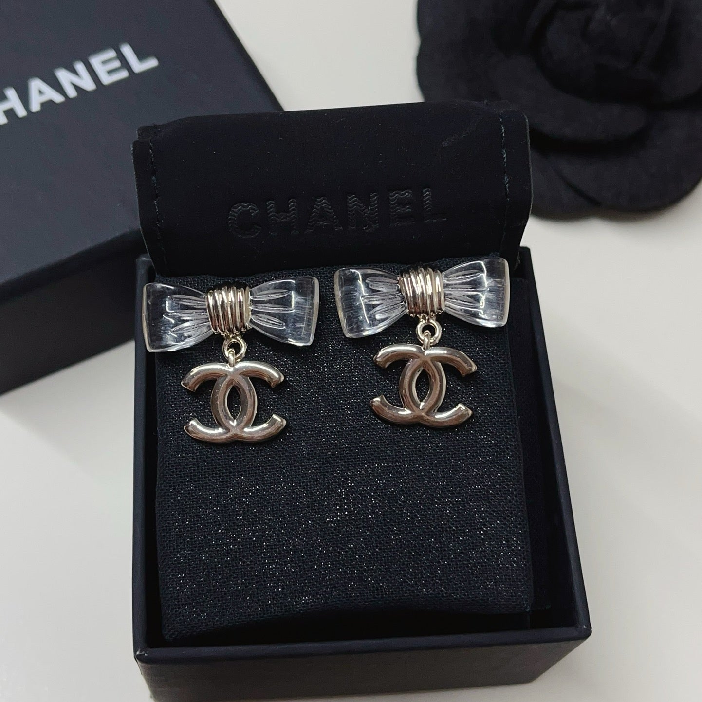 Women's Fashion Bow Earrings
