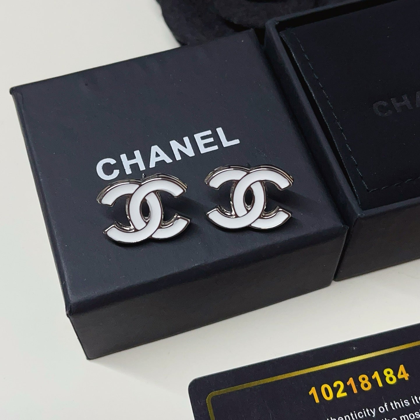 Women's Stylish Simple Earrings