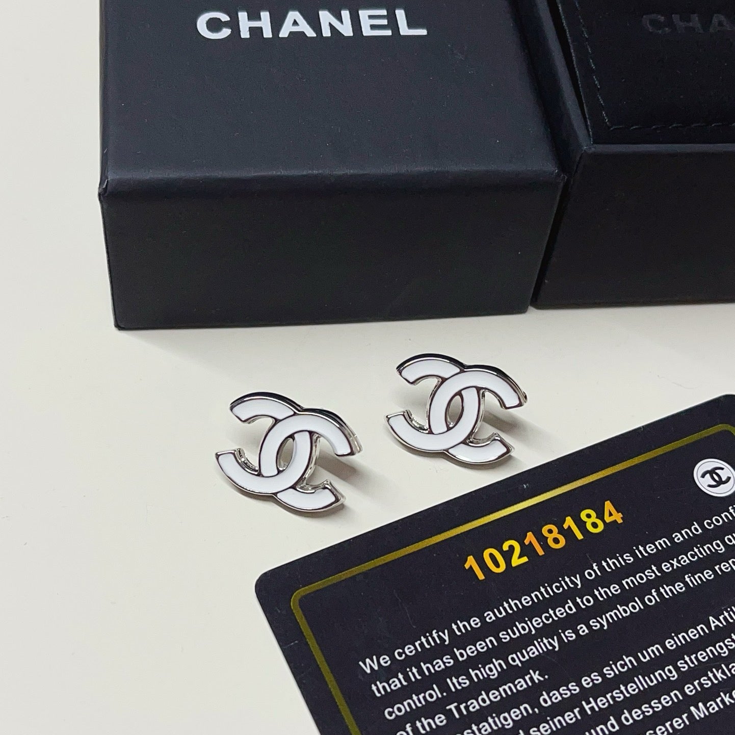 Women's Stylish Simple Earrings