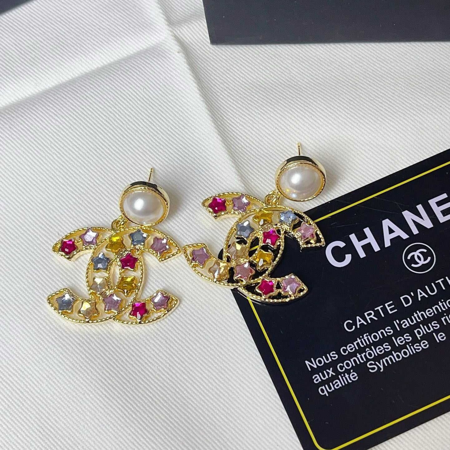 Women's Fashion Colored Diamond Earrings