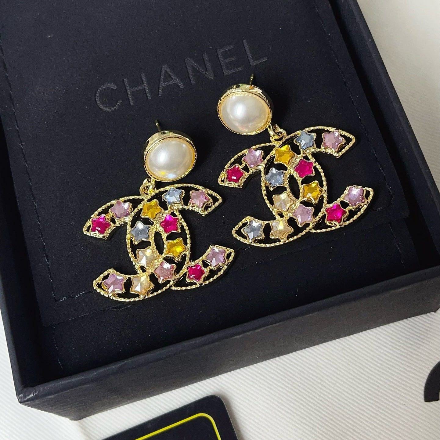 Women's Fashion Colored Diamond Earrings