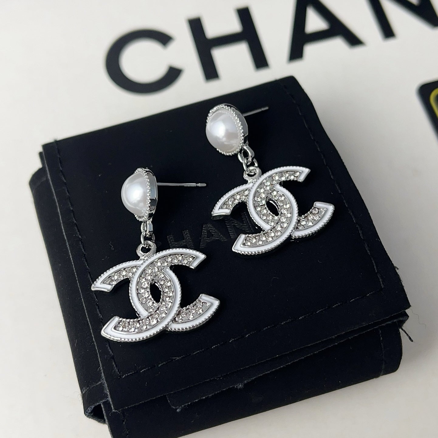 Women's Fashionable Pendant Earrings