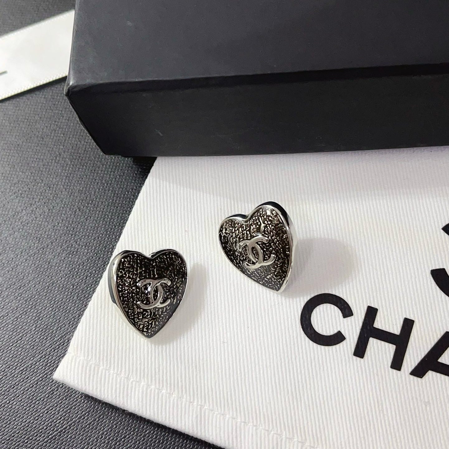 Women's Stylish and Simple Earrings