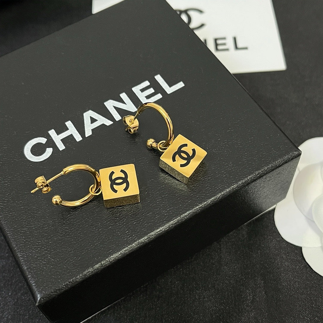 Women's Fashion Earrings